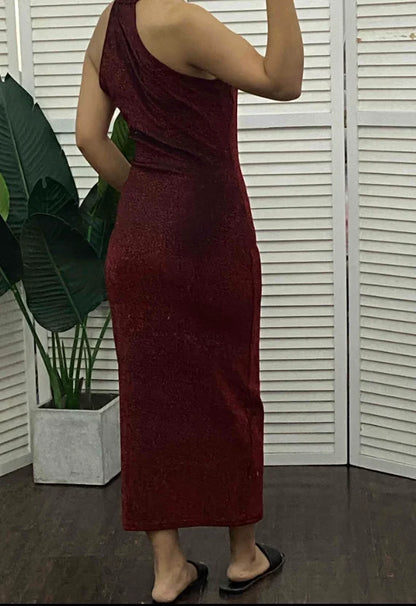 Frauen High Neck Sleeveless Glitter Bodycon Kleid.