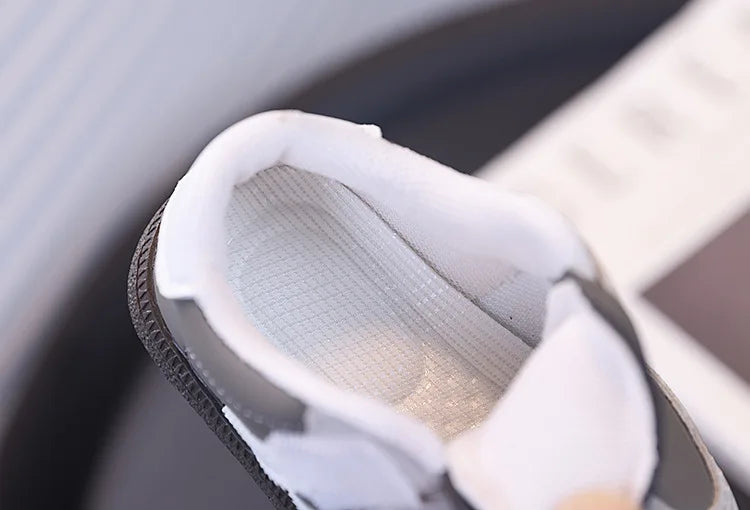 New Girl Child Sport Shoe Classic Spring Autumn Toddlers Boys Walking Shoes Versatile Fashion Kids Causal Sneakers Korean Style.