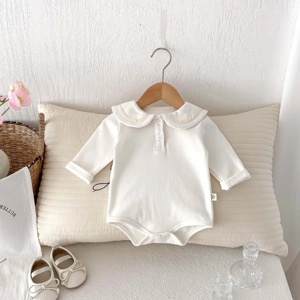 2025, Herbst und Winter, neu für Kinder, Babys, Jungen und Mädchen, Peter-Pan-Kragen-Outfits, Kleinkinder-Overalls, Samt-Bodys, warm halten