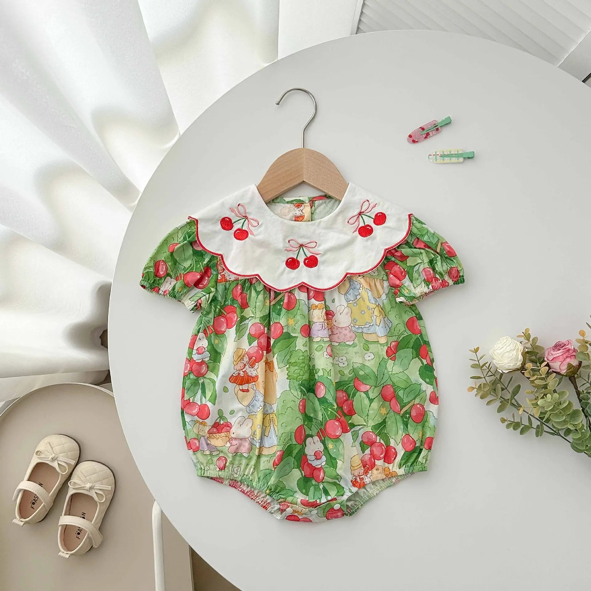 0-2 Jahre Baby Mädchen Kleidung Peter Pan Kragen Kleinkind Mädchen Body & One Piece Bunny Print Baby Mädchen Kleidung.