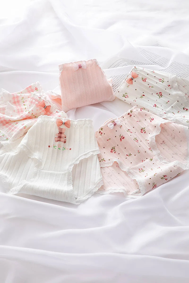 5Pcs/set Pure Cotton Sweet Bow Lace Women Panties Mid-Waist Girls Briefs Floral Underpants Soft Shorts Sexy Female Lingeries.