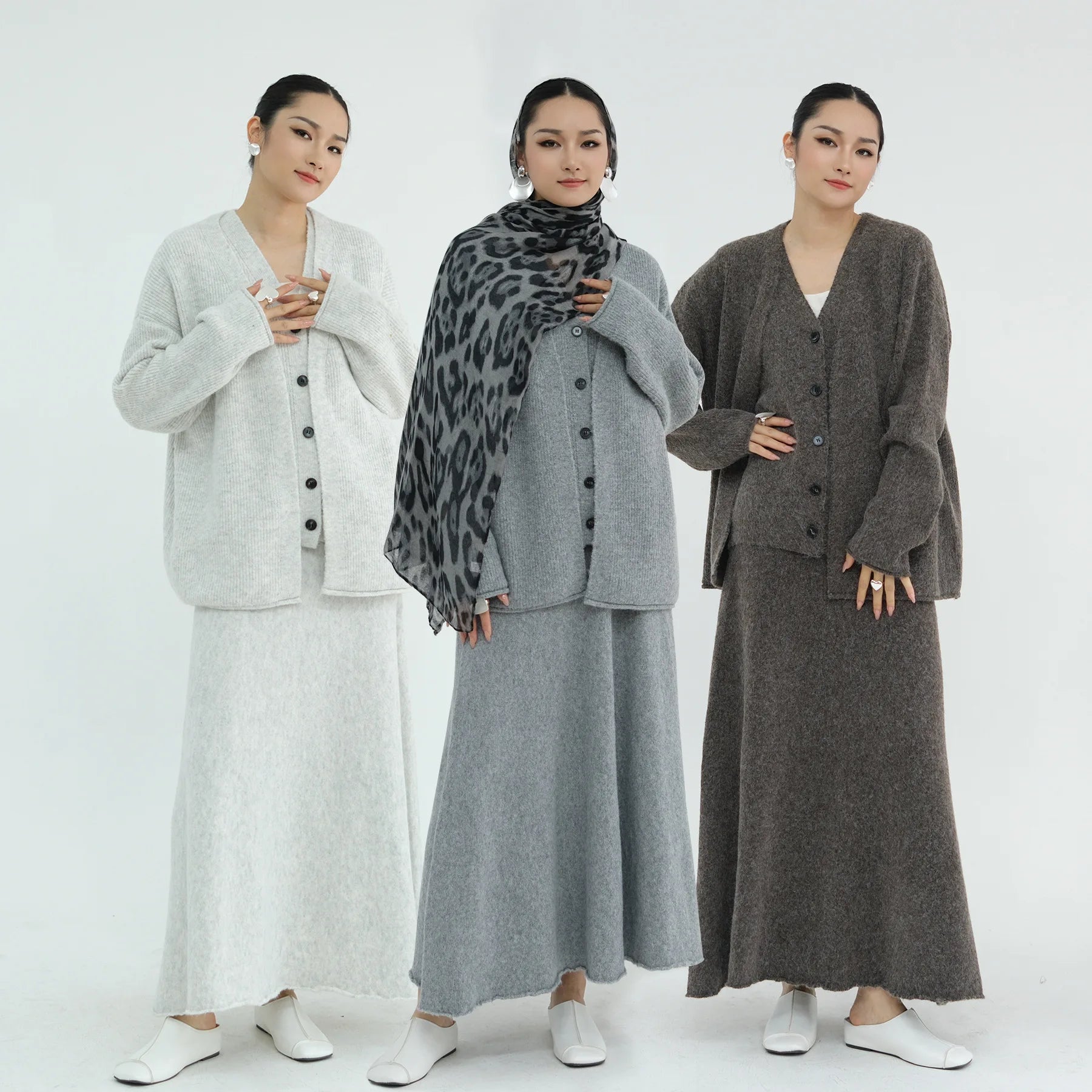 Winter Knitted Wool Cotton 3 Piece Abaya Set + Hijab Daily Thick Warm Modest Muslim Women Islamic Wholesale Suit Abaya.