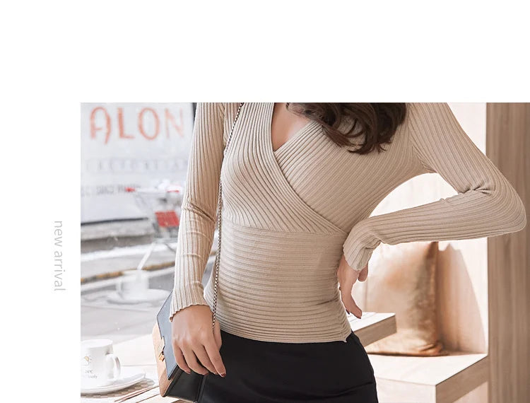Kurze Grundlegende Pullover Frauen 2023 Sexy Tiefem V-ausschnitt Pullover frauen Pullover Schlank Bodenbildung Pullover Weibliche Elastische Baumwolle Tops.