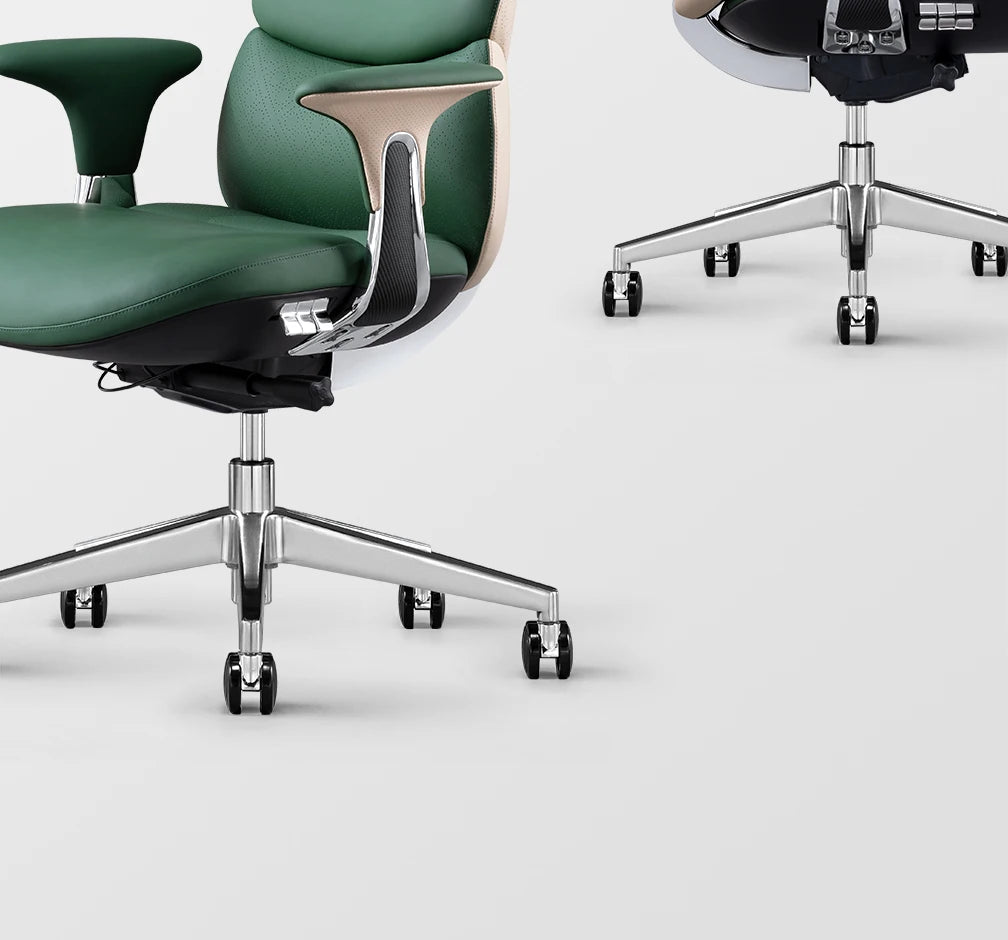 Bequemer Chefbürostuhl, luxuriöser grauer Designer-Drehstuhl, ergonomisch, tragbar, für das Home Office von Fotel Gaming