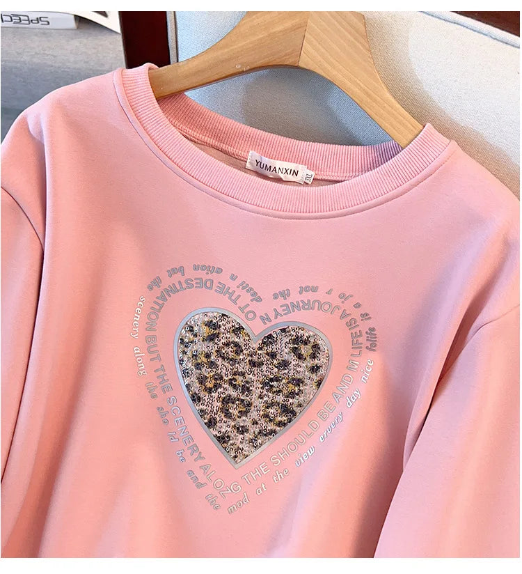 175 kg Plus Size Damen Büste 170 Frühling Herbst Lose Rundhals Langarm Bedrucktes Sweatshirt Schwarz Rosa 5XL 6XL 7XL 8XL 9XL.