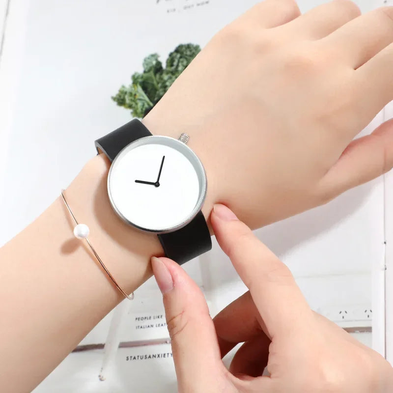 2025 Top New Women Watches Leather Dress Female Clock Luxury Brand Design Men Watches Fashion Couple Wirstwatches Reloj Mujer.