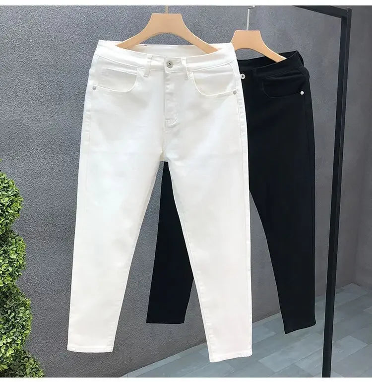 High-End Slim Fit Black White Men's Jeans Elastic Straight Leg Summer Thin Denim Casual Fashion Brand AE Stock Origin China.