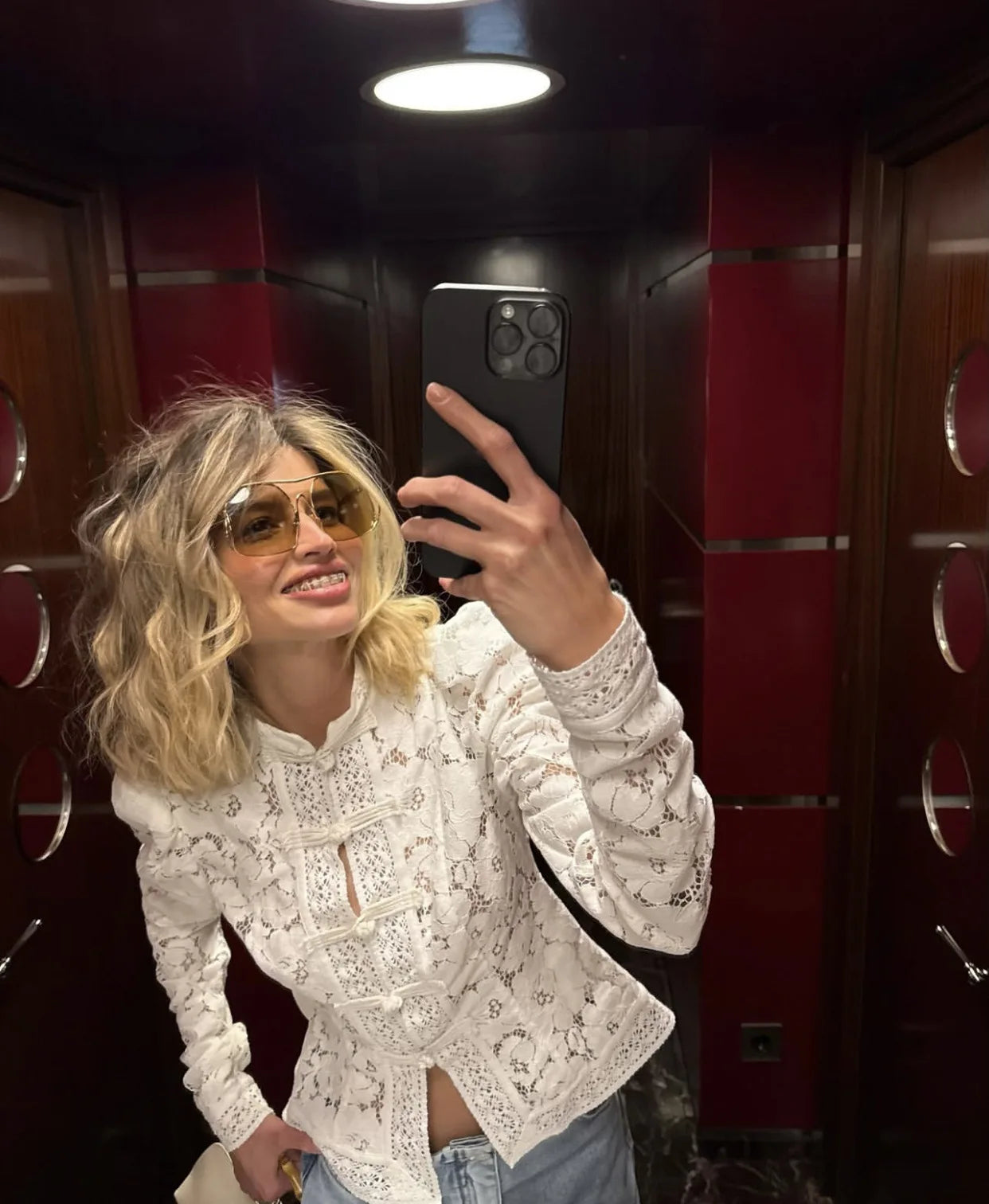 Tuularose Luxury Lace Blouse Fashion Lace Print Single Breasted Slim Shirt Vintage Elegant Party Looks Summer Women Blouse Tops