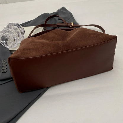 Women Suede Shoulder Bag Adjustable Strap Crossbody Bag With Inner Pocket Handbag Zipper Clutch Purse for Work Travel.