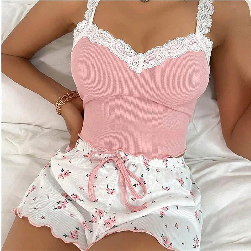 Zweiteiliges Sommer-Pyjama-Set für Damen, gerippt, gestrickt, Blumendruck, Spitzenbesatz, Leibchen, Weste und Schleifen-Shorts, sexy Pyjama-Set.