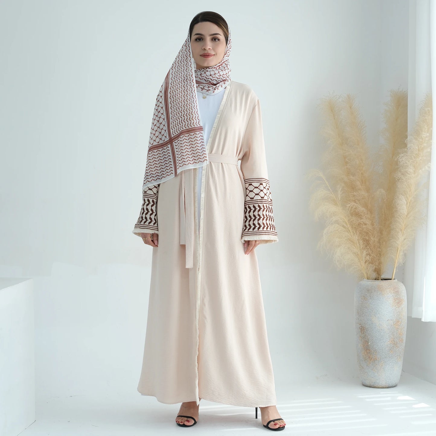 Ramadan Embroidery Muslim Modest Kimono Abaya Damen Dubai Luxury Islam Women Cardigan Dresses Kebaya Kaftan Robe Femme Musulman