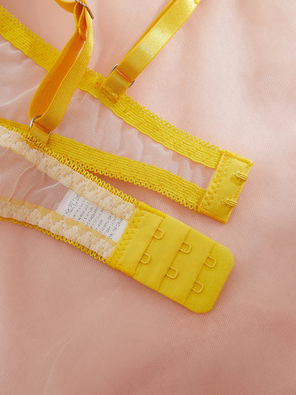 Ladies' youthful and beautiful yellow daisy summer semi transparent embroidered underwear, cute and sweet style, adjustable shou.