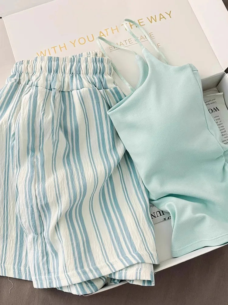 Einfarbiger Pyjama mit Brustpolstern, gestreifte Shorts für Damen, Sommer, dünne Leibchen-Shorts, Loungewear, großer Pyjama, zweiteiliges Set.
