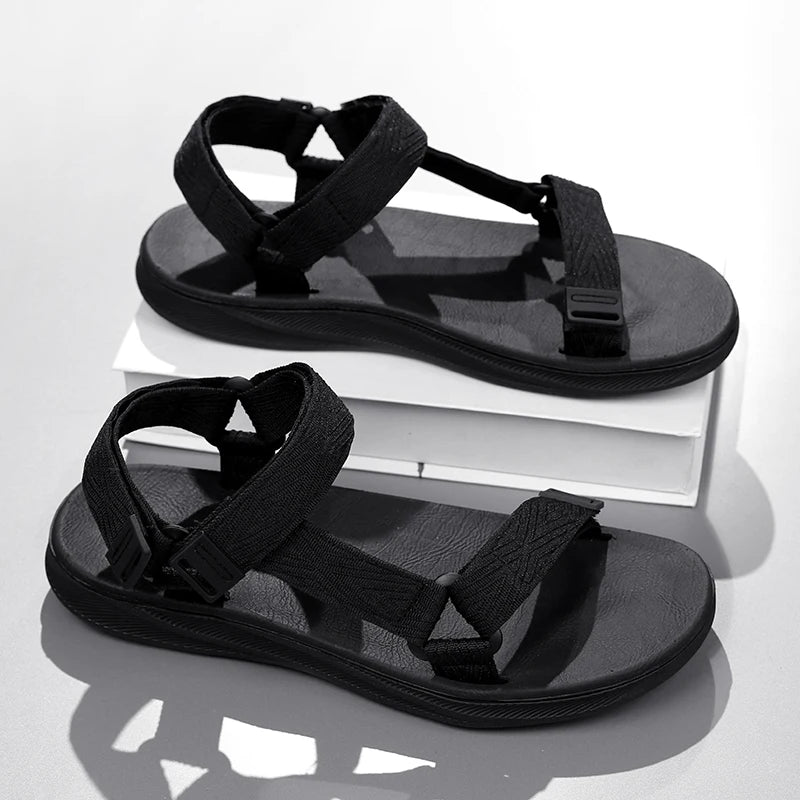 Classic Black Men Sport Sandals Summer Leisure Beach Holiday Sandals Outdoor Antiskid Breathable Flat Sandals Shoes.