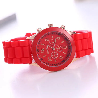 2025 New Fashion Luxury Brand Women's Watch Silicone Strap Quartz Wrist Watch for Female Relogio Feminino Zegarki.