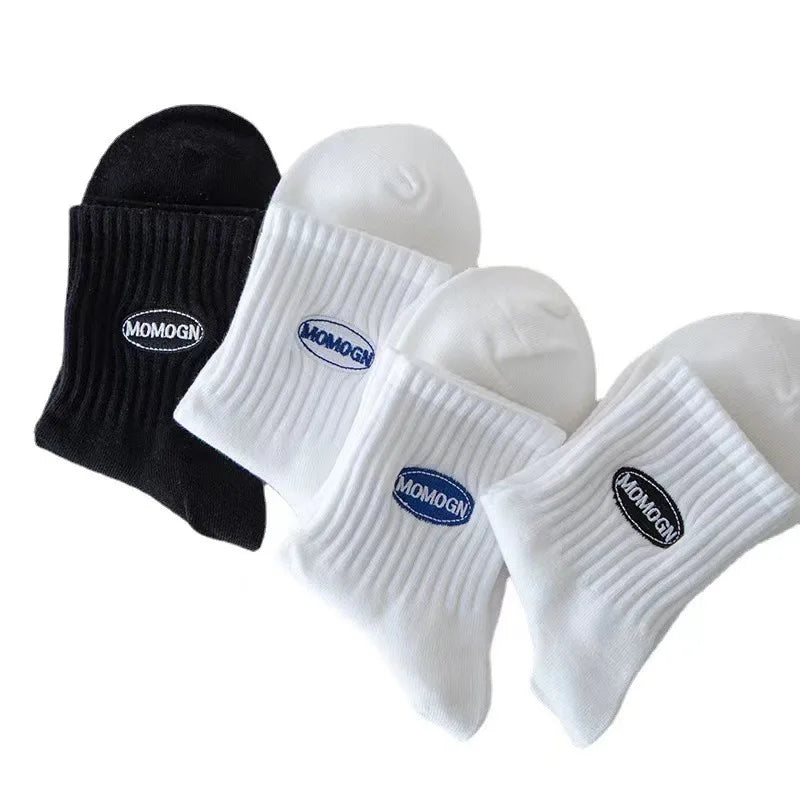 4 Pairs of Men's and Women's Cotton Socks, Four Seasons Anti-odor Running, Sports Sweat-absorbing Embroidery Cotton Socks.