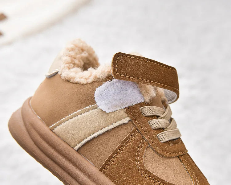 2025 Winter New Pulsh Fashion Trend Casual Sports Shoes for Childrens Anti Slip Warm Boys' Shallow Mouth Versatile Snow Sneakers