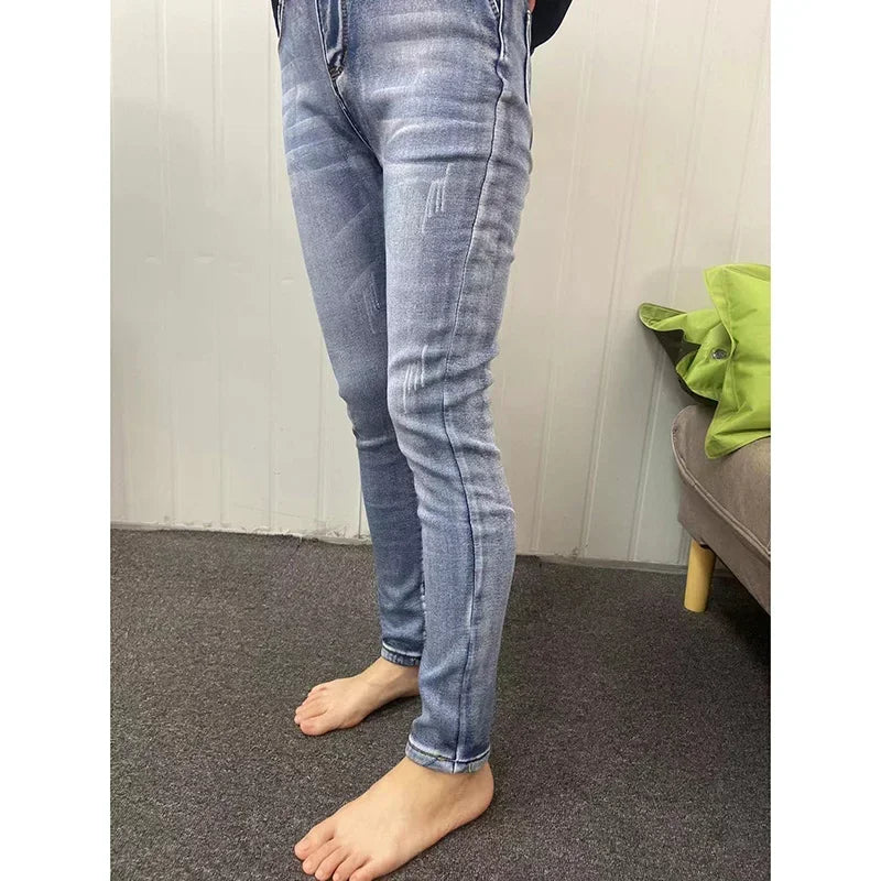 Frauen Thermische Dünne Jeans Mom Winter Warme Plüsch Stretch Jeans Dame Fleece Schnee Denim Hosen Student Bleistift Gerade Bein Hosen