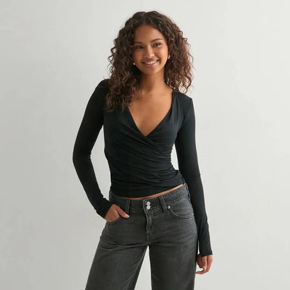 Sexy Solid Color V-neck Long Sleeved T-shirt Top Waist Cinching 2025 Trendy Casual Top for Women.