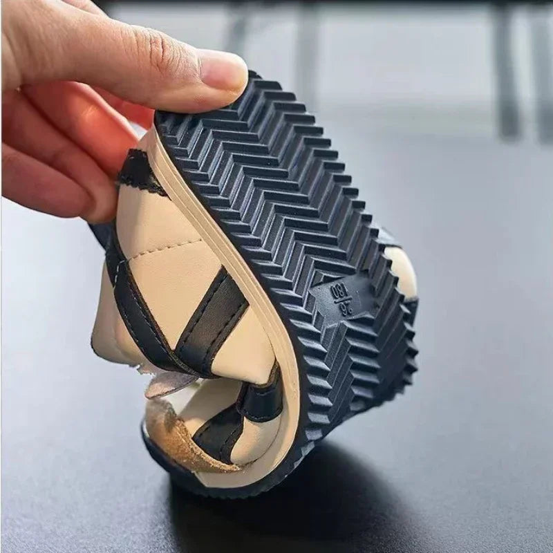 Children's Sneakers Boys Lightweight Breathable Sport Running Shoes Girls Soft Bottom Casual Shoes Student Shoes.