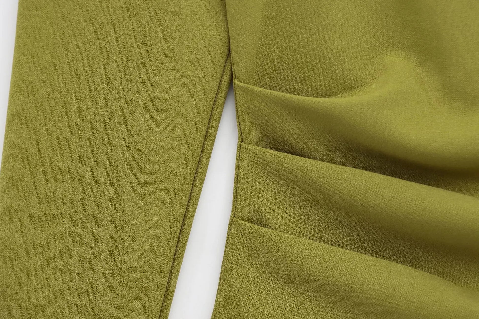 HH Spring Woman Fashion Pleated Decoration Casual Slim Elasticity Top Women Solid 5-Color Asymmetrical Slant Collar Tops.