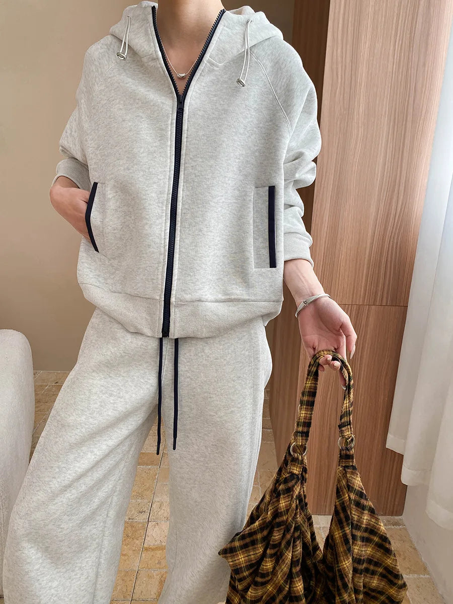 Spring and Autumn Women's Casual Solid Color Loose Hooded Sweatshirt+High Waist Loose Pants Set.