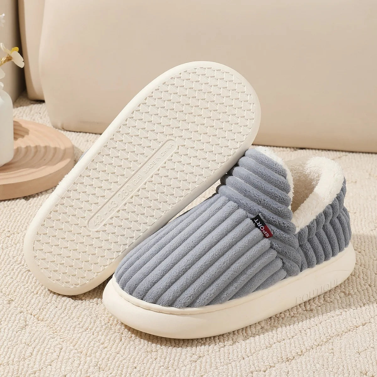 Bebealy New Winter Men Slippers Warm Cotton Shoes Men Indoor Fluffy Fuzzy Men Boots Outdoor Nonslip House Ankle Boots Shoes Men.