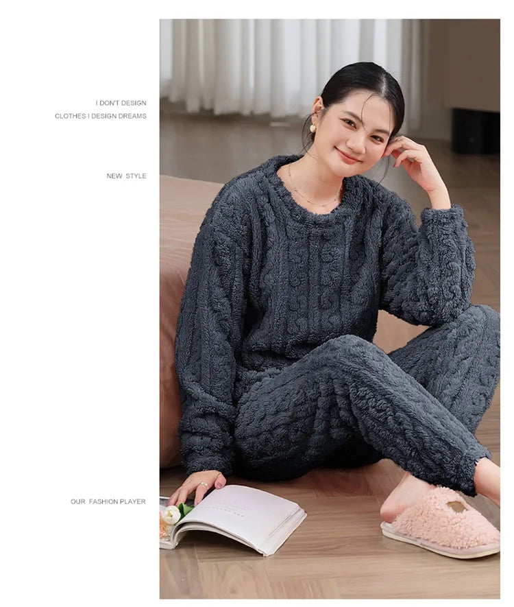 Korallen Samt Neue Warme Pyjamas Homewear Anzug Japanische und Koreanische frauen Herbst und Winter Verdickte Lose Pyjamas Homewear Anzug.