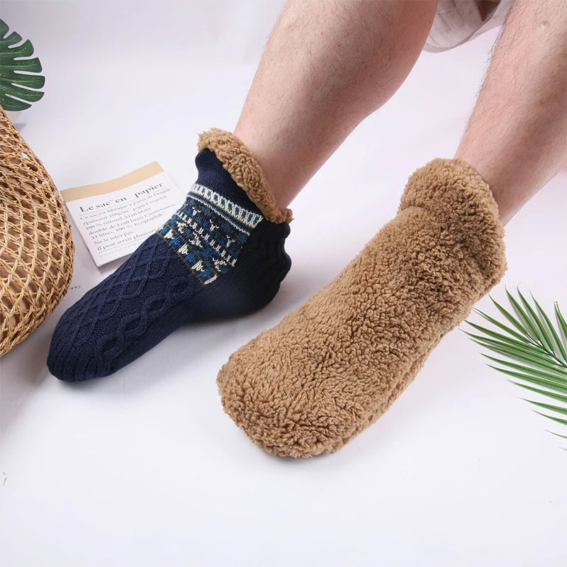 1 Pair Warm Winter Non-slip Floor Socks Women Men Snow Socks Sleep Carpet Socks Slippers Comfortable Soft Non-slip Yoga Socks.