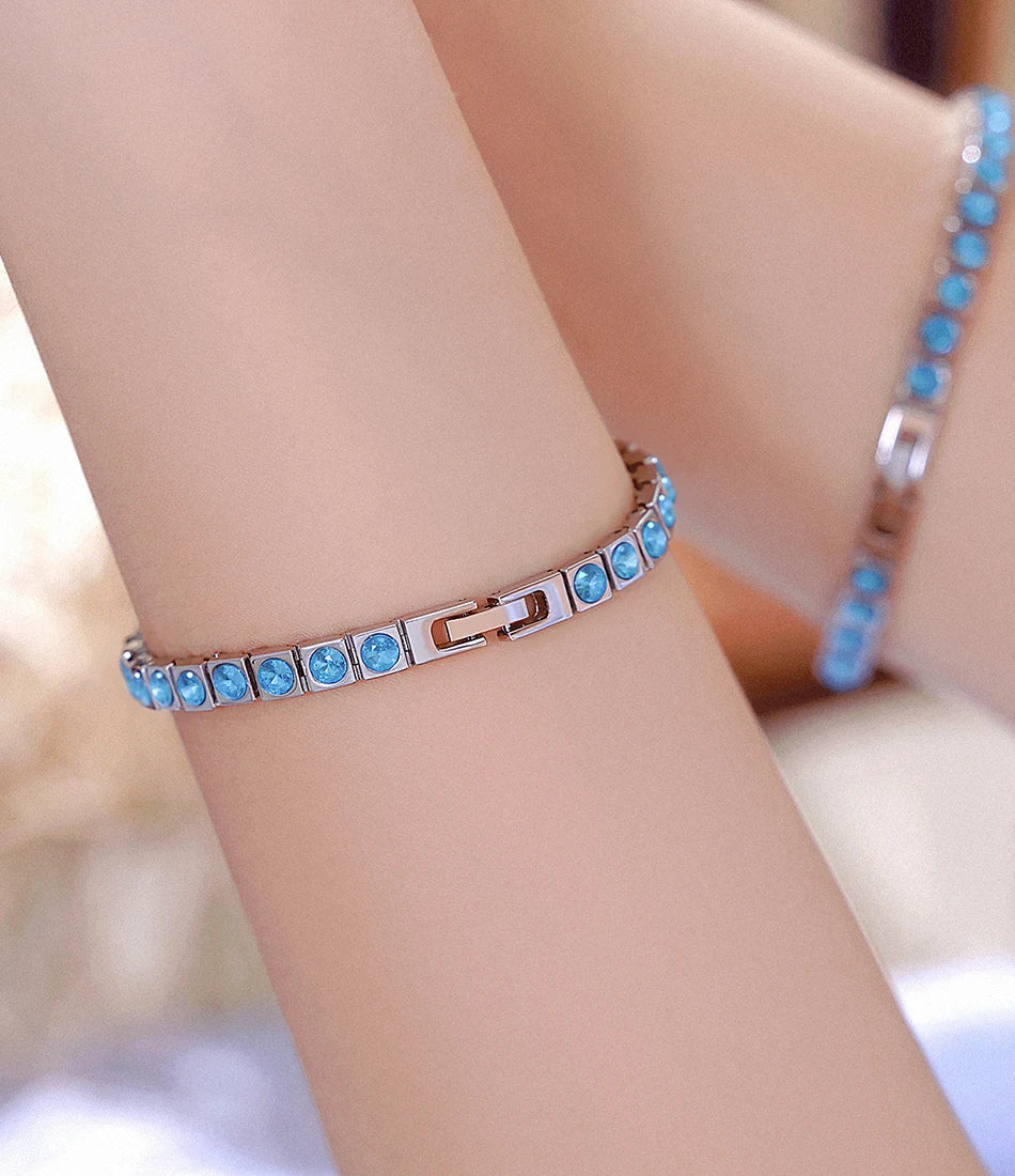 Luxury Women's Watch Square Dial Blue Rhinestones Bracelet Waterproof Fashion Elegant Wristwatch for Women Daily Wear Gifts.