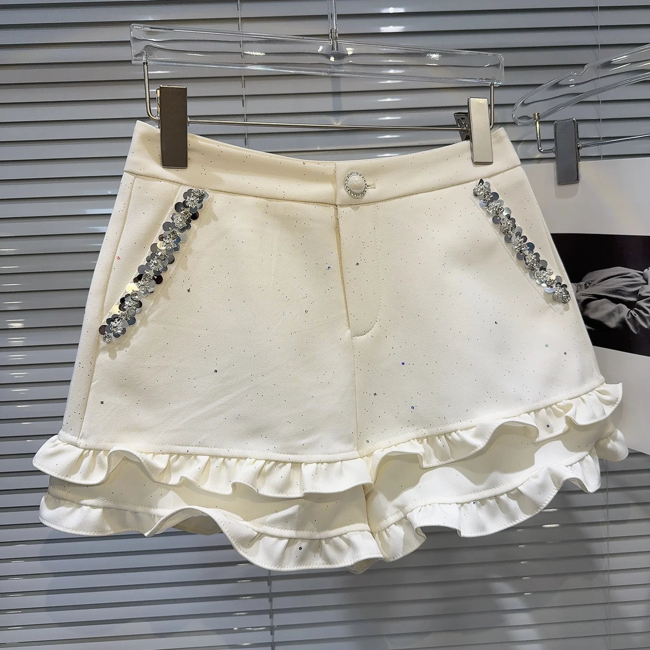 2025 Summer Clothes New Fashion Sequined Beaded Fungus Edge Pants Three-point Shorts Sweet Girls Temperament Short Pants Women.