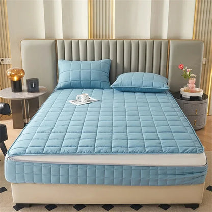 Breathable Quilted Mattress Protector with Soybean Fiber Padding Hypoallergenic Skin-Friendly Cover Machine Washable 720° Cover