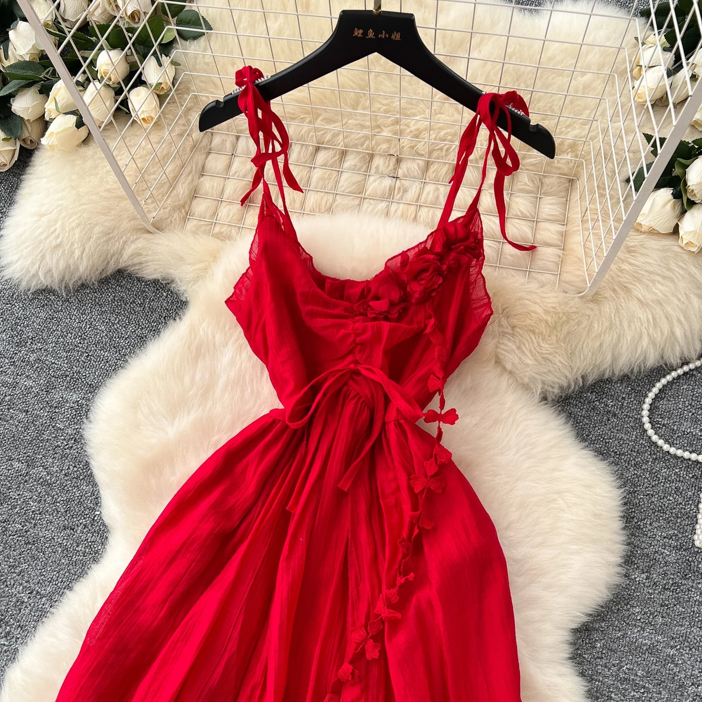 SINGREINY 2025, süßes Sommerkleid für Damen, Spaghettiträger, plissiert, 3D-Blumenmuster, schickes Sommerkleid, Fairycore, unregelmäßiges Kleid