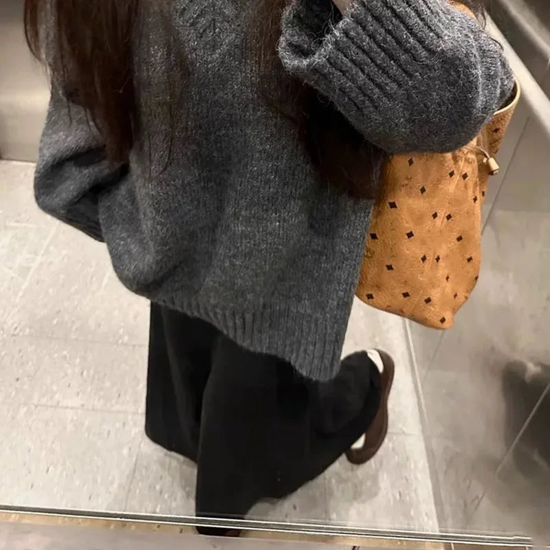 Elegant Design Fishtail Skirt Women 2025 New Temperament Slim Knitted Maxi Skirts Ladies Autumn Winter High Waist Bodycon Skirts.