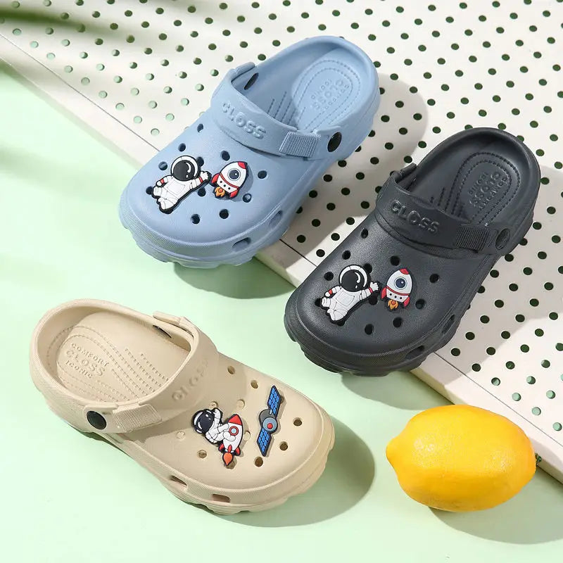3-12y Kids Mules & Clogs Summer Boys Girls Sandals Cartoon 6 Colors Non-slip Comfortable Beach Slippers Children Garden Shoes 24.