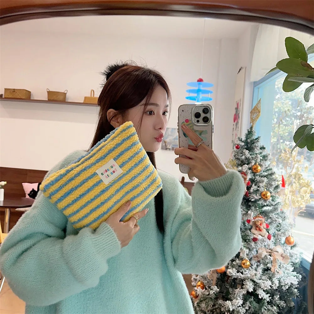 New Colorful Striped Dot Plush Clutch Cosmetic Bag Large Capacity Makeup Pouch Toiletries Bag Travel Outdoor Makeup Storage