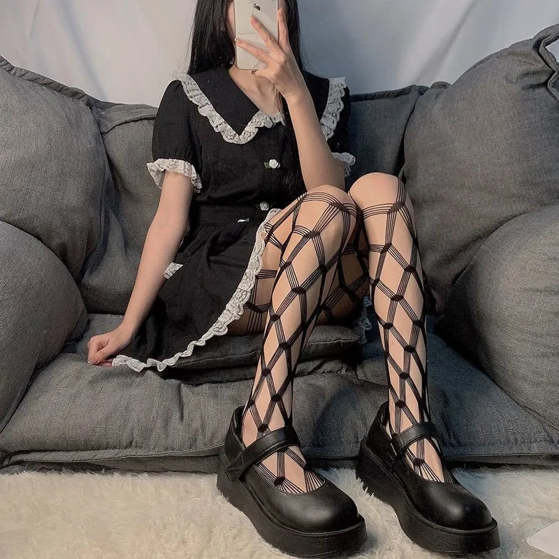 Female Vintage Fishnet Lace Pattern Tights Hollowed Rhombus Striped Geometric Jacquard Pantyhose Anti-pilling JK woman Legging