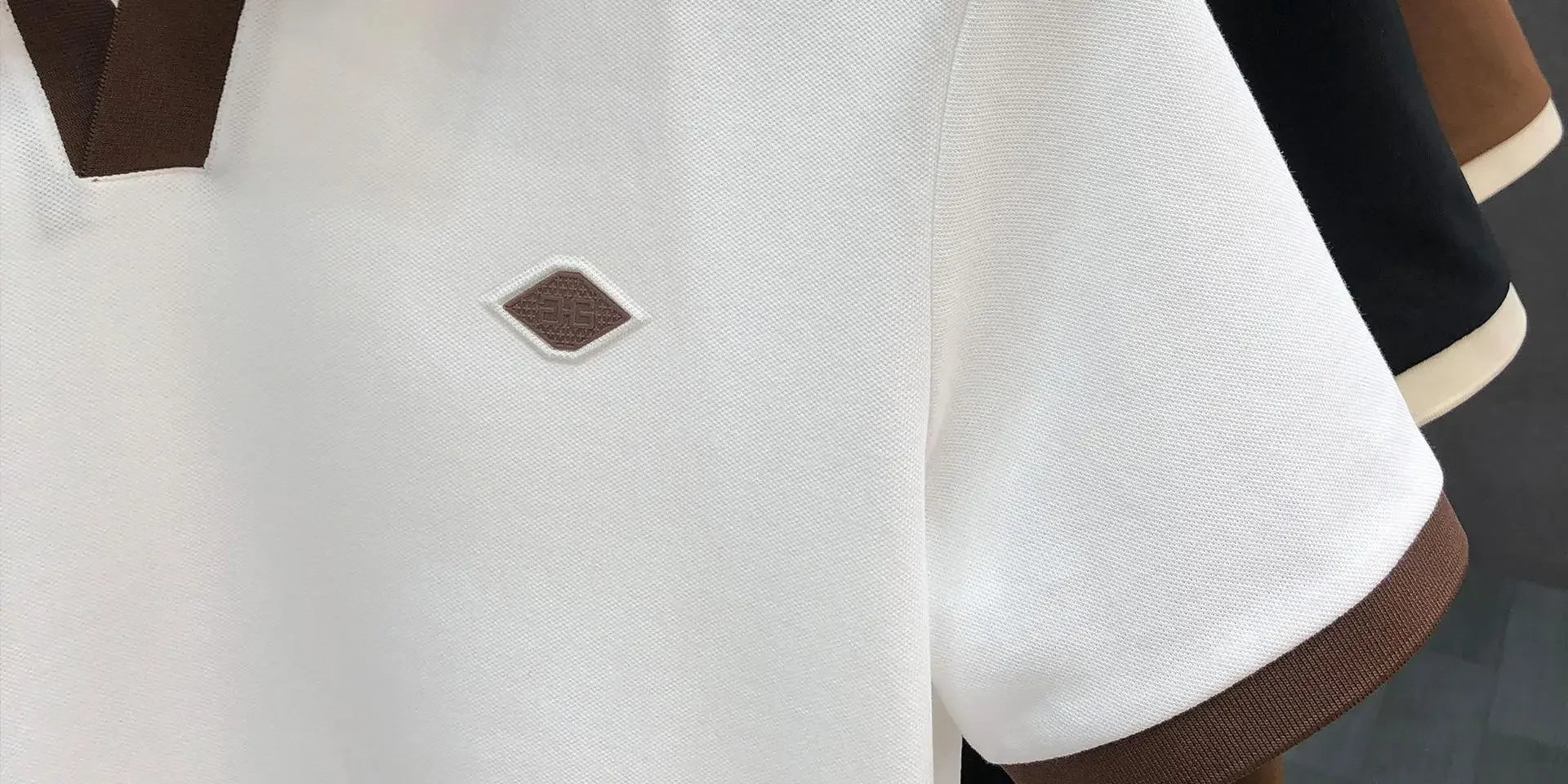 Men's Casual Polo Shirt Collared Short Sleeve Pique Cotton Breathable V-Neck Color Block Half Sleeve Summer Loose Top.