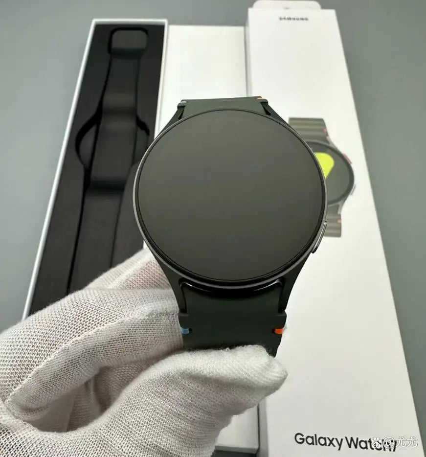 Smartwatch Samsung Galaxy Watch 7 Bluetooth 5.3 40/44mm 1.3'' Super AMOLED Screen Health Monitor Samsung Wear OS GPS.