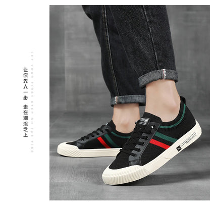 New Men's Breathable Comfortable Indoor Training Shoes with Soft Lightweight Sneakers Mesh Fashionable Minimalist Running Shoes.