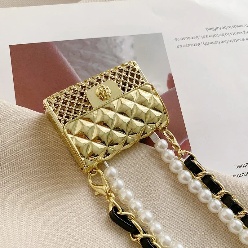 Mini Metal Shoulder Bags for Women Pearl Chain Crossbody Bag Designer Clothing Accessories Satchel Female Decorative Box Handbag.