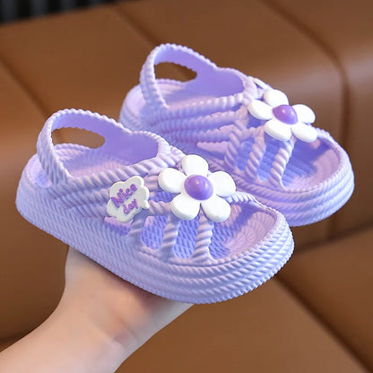 2025 New Children's Slippers Summer Girls and Boys Bathroom Home Anti slip Beach Shoes Soft Soled Baby Sandals
