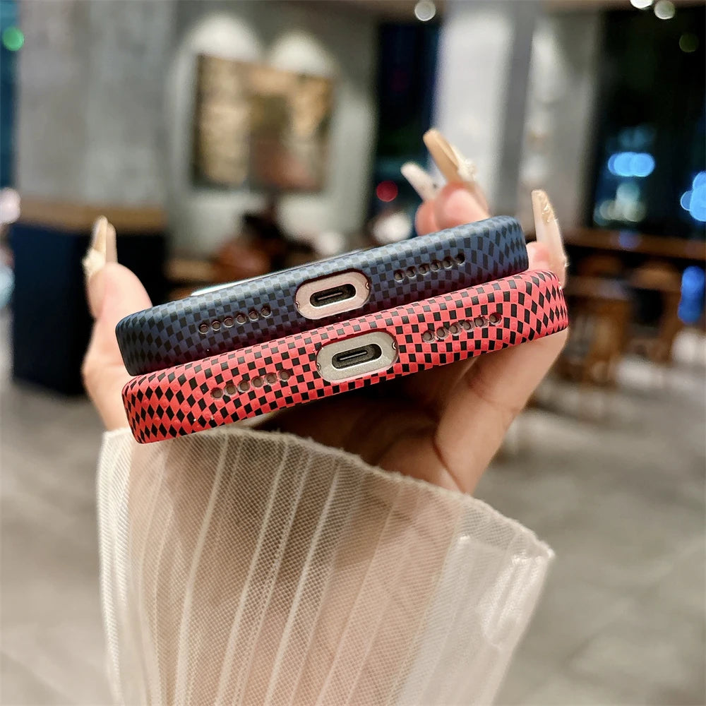Luxury Kelvar Carbon Fiber Phone Case for iPhone 17 Air 17 Pro Max Magnetic Wireless Charging Ultra Thin Hard Colorful Cover.