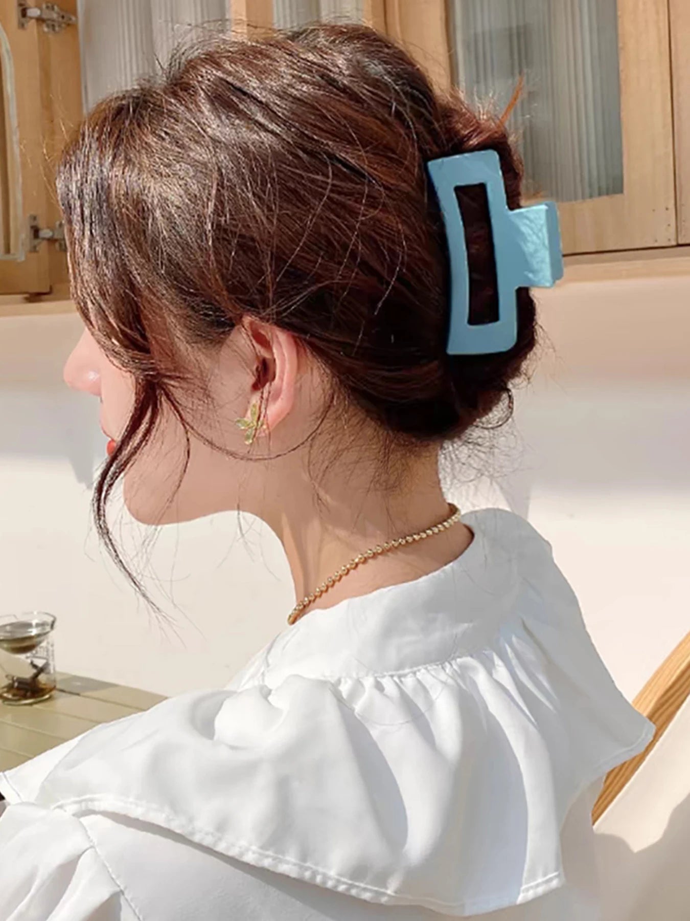 3 Pcs Frosted Cream Color Transparent Fruit Shark Scratch Clip-ins Style Back of Head Premium Wind Plate Women Hair Accessories.