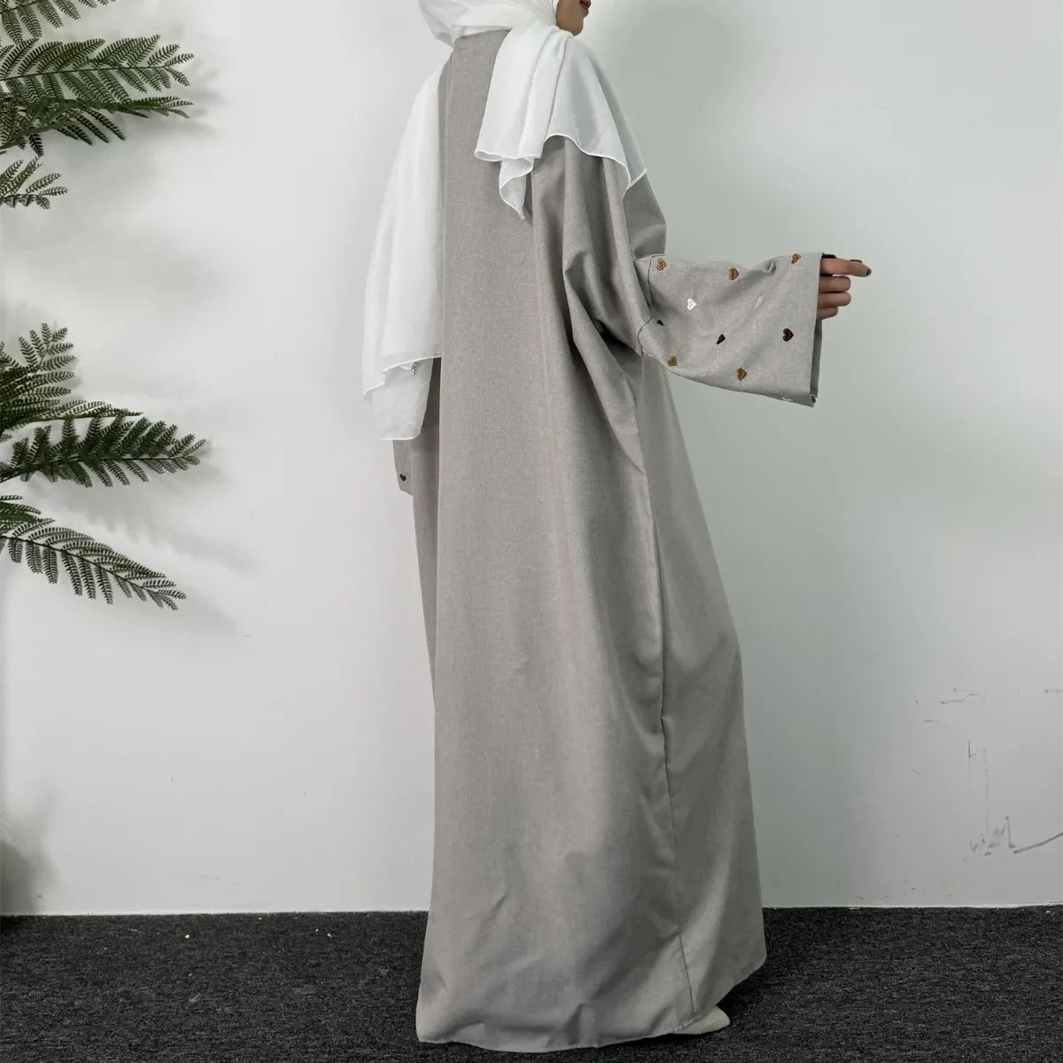 Open Front Abaya Long Sleeve Maxi Length Dress Womens Clothing Muslim Cardigan Abayas Embroidery Out Kaftans Women Jilbabs.