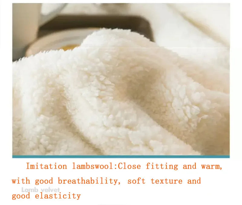 Coral Fleece Autumn Winter Warm Blankets for Bed 3 Layers Thicken Flannel Blanket Quilt Soft Comfortable Warmth Quilts Washable.