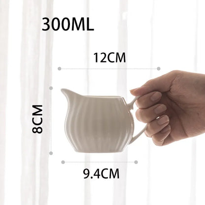 Bone China Coffee Pot Office Teapot Ceramic Large Capacity Tea Pot with Filter Creative Household Simple Handmade White Kettle.