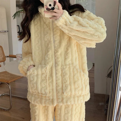 Große Größe Flanell Pyjama Set Herbst Winter Weibliche Nachtwäsche Hosen Anzug Verdicken Korallen Fleece Hohe Kragen Lounge Tragen Homewear