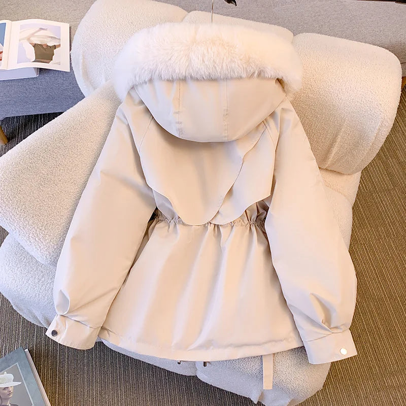Neue frauen Baumwolle Gefütterte Plüsch Warme Mantel 2024 Herbst Winter Parkas Mantel frauen Lange Sleeve Zipper Mit Kapuze Kordelzug parkas.