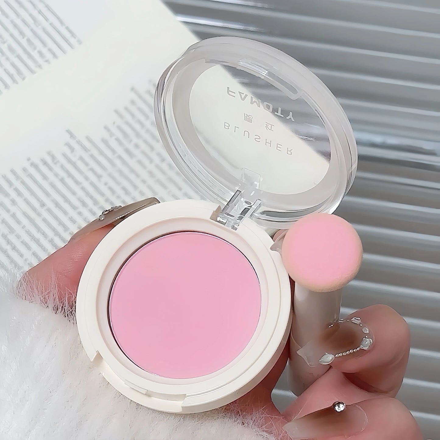 2024 Monochrome Face Blush Palette Longlasting Waterproof Pressed Powder Matte Blush for Contouring Cheeks Travel Cosmetics.